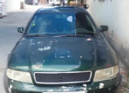اودي | AUDI A4 1998