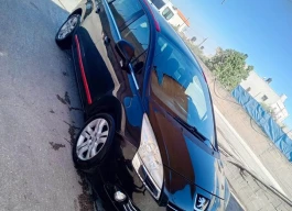 بيجو | PEUGEOT 5008 2011