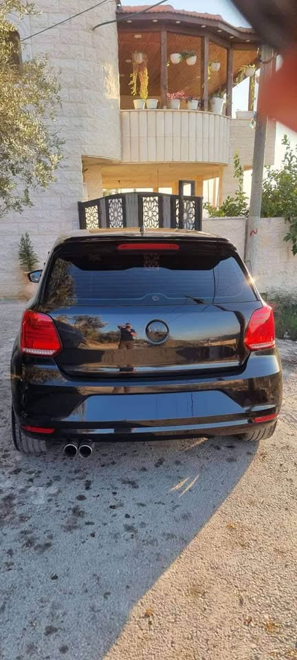 فولكسفاجن | VOLKSWAGEN بولو 2010