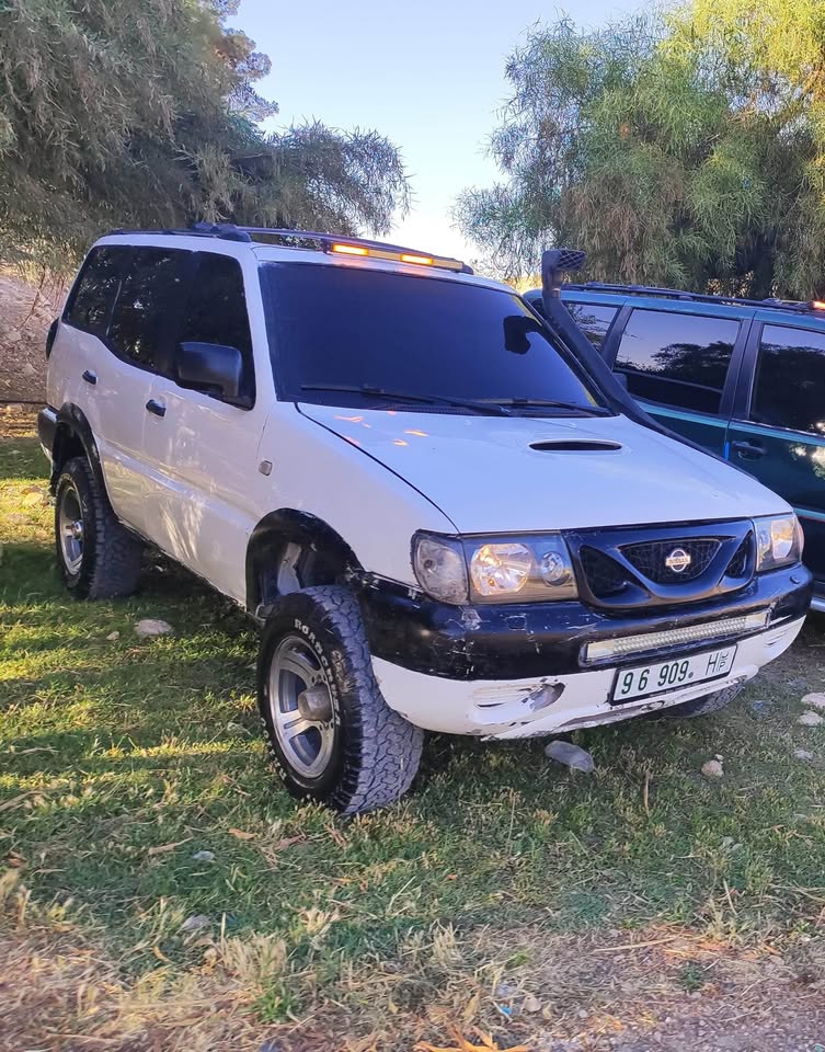 نيسان | NISSAN تيرانو 2000