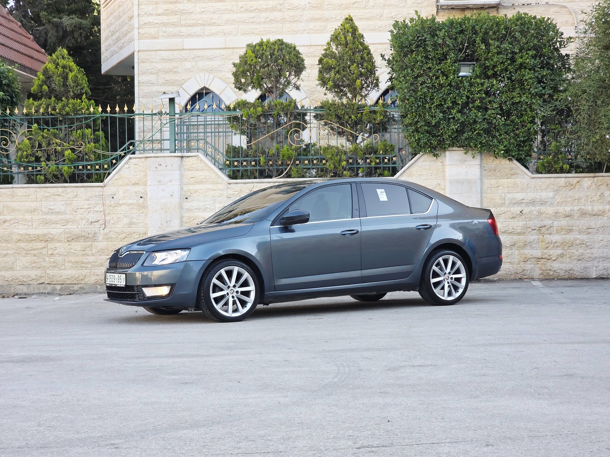 سكودا | SKODA اوكتافيا 2015