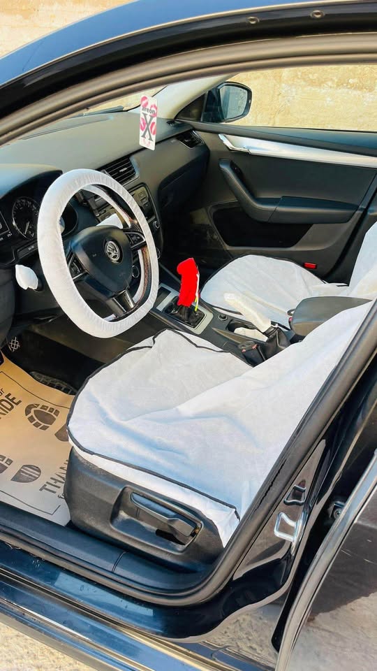 سكودا | SKODA اوكتافيا 2015