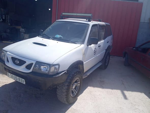 نيسان | NISSAN تيرانو 2001