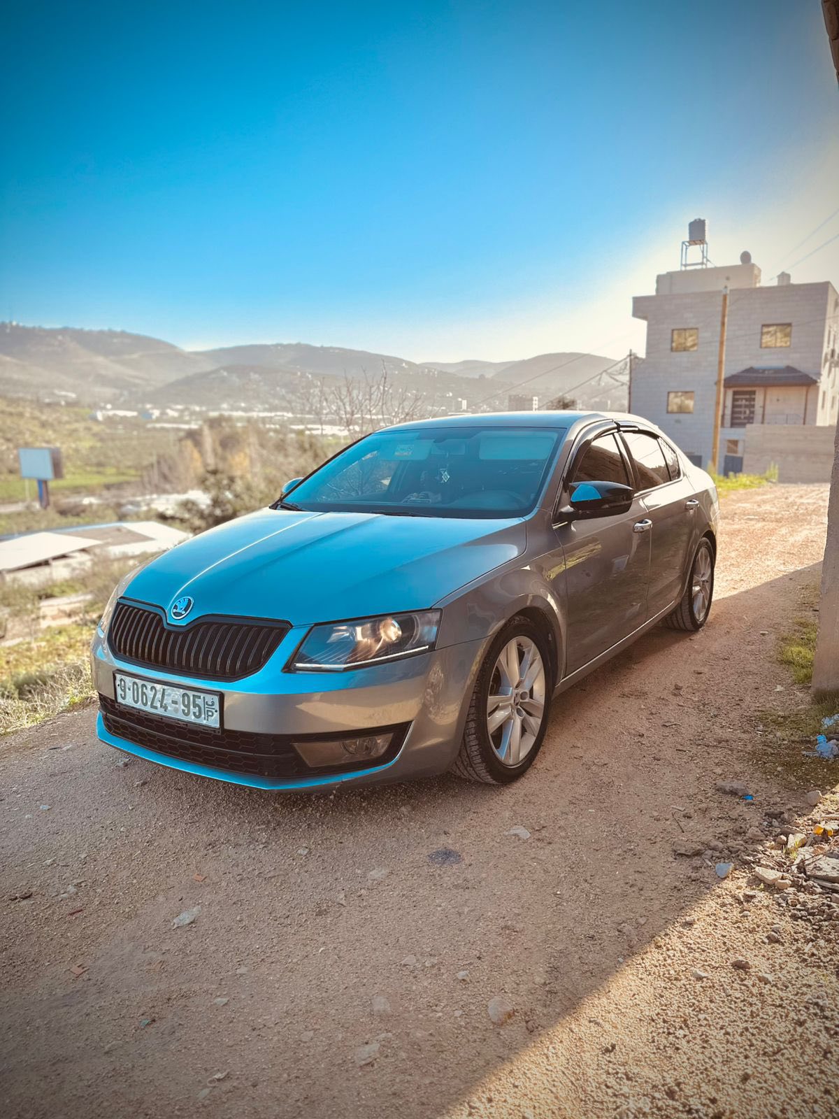 سكودا | SKODA اوكتافيا 2013