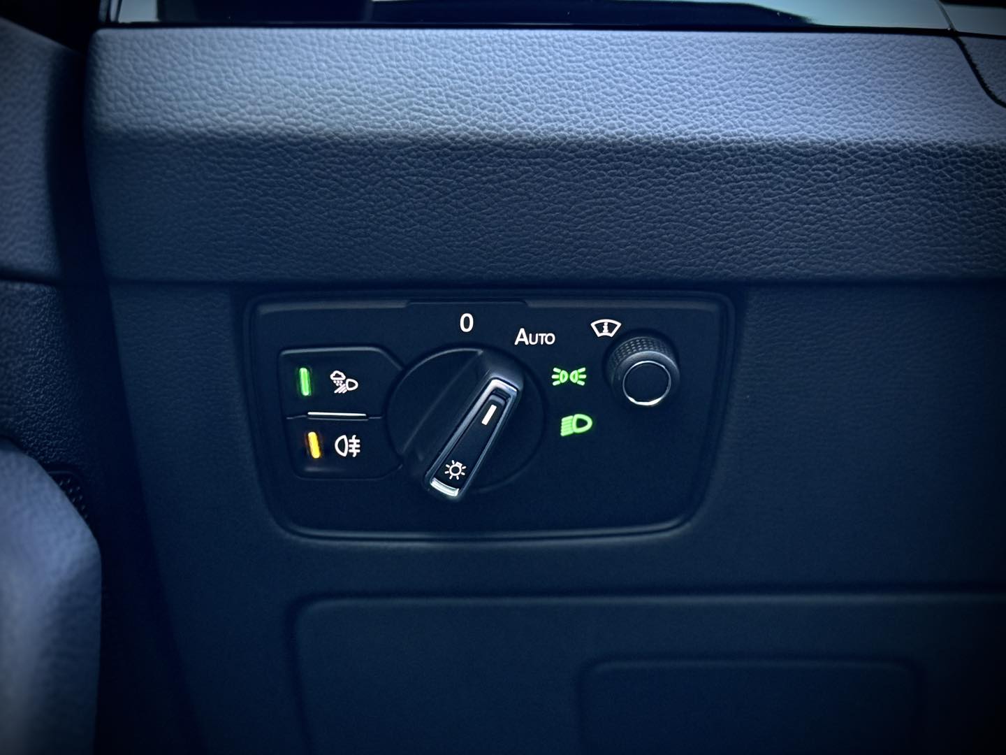 فولكسفاجن | VOLKSWAGEN ارتيون 2023