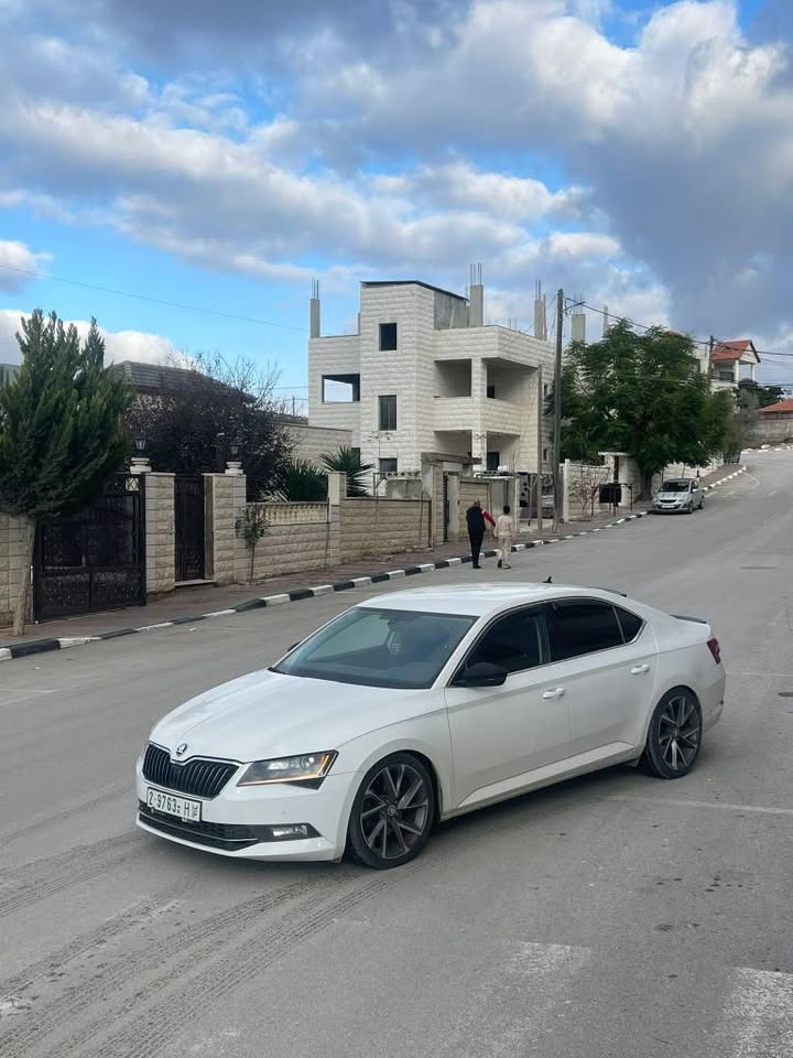 سكودا | SKODA سوبيرب 2017