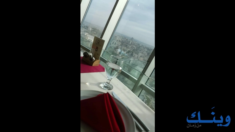 Revolving resturant