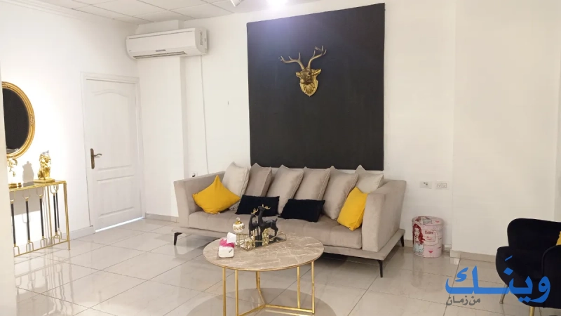 Dana qamar salon