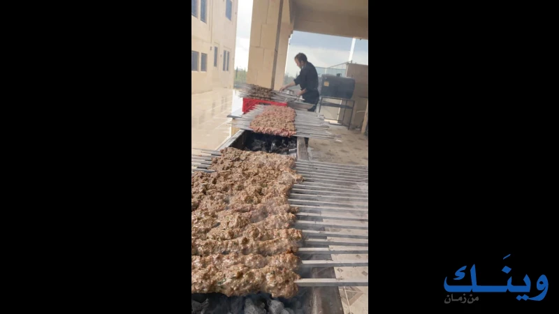 مطعم ايمن
