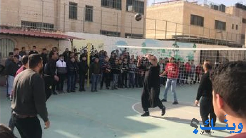 مدرسة حطين الاساسية للبنين