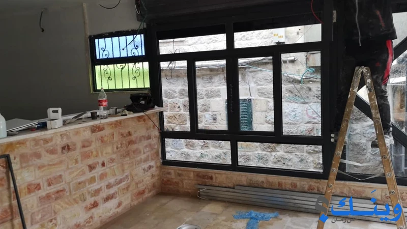 معرض سميراميس  للزجاج والمرايا
