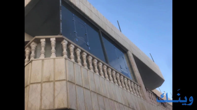 مؤسسة زلوم للزجاج والمرايا