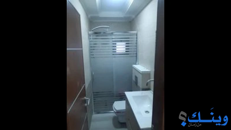 محددة والمنيوم العطاء