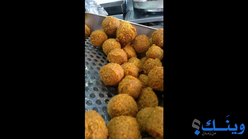 مطعم بونجور قبعين