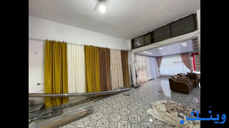 ستائر الورود