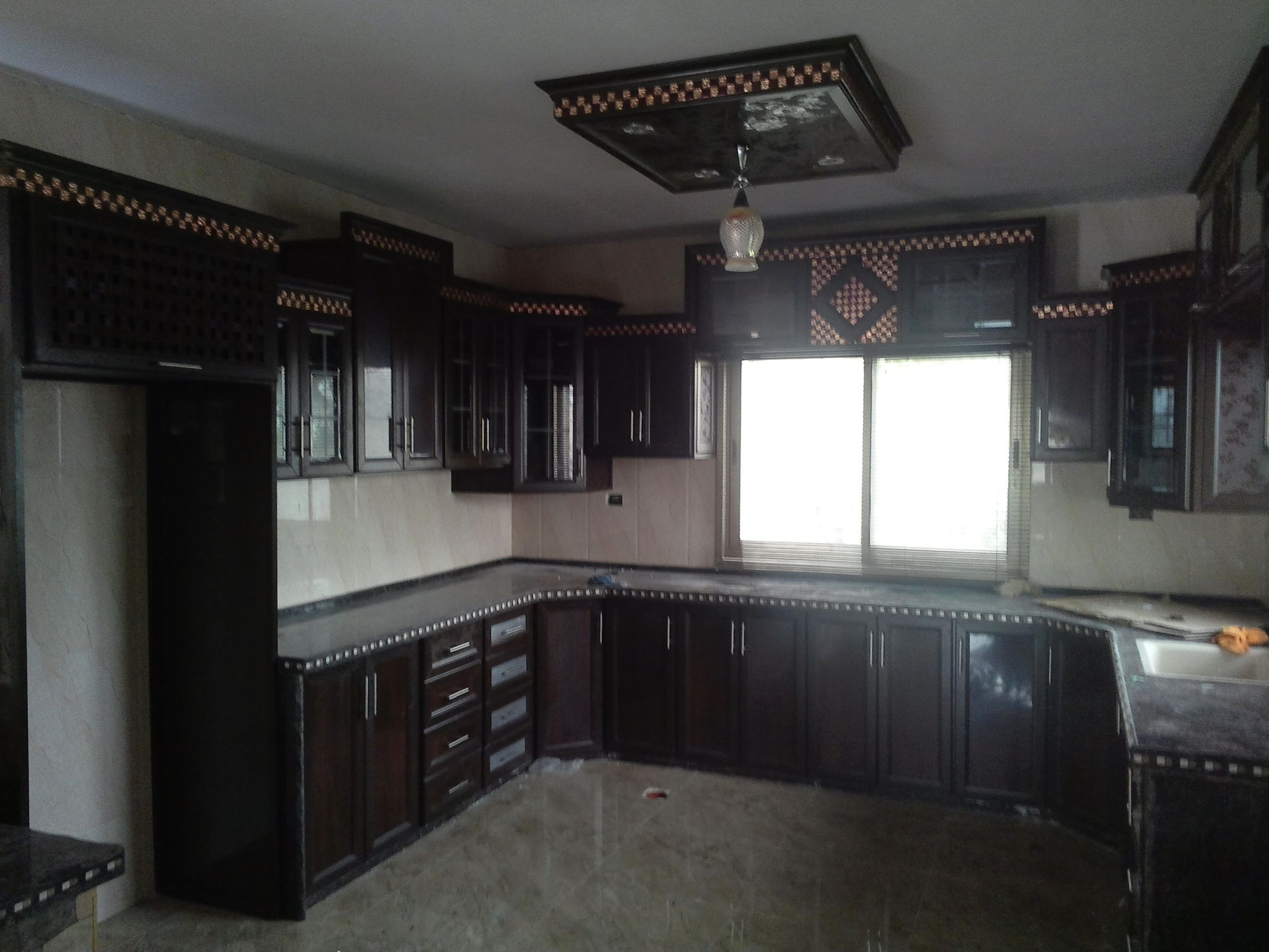 مشغل المنيوم النور