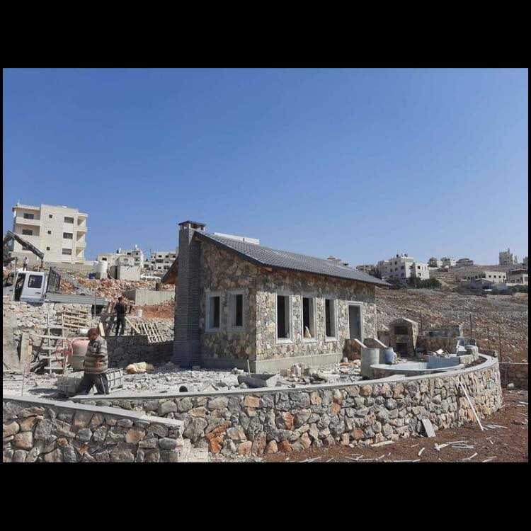 محلات الياسيني لمواد البناء والدهانات