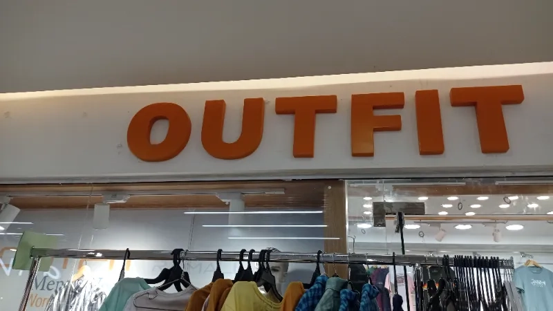 Outfit