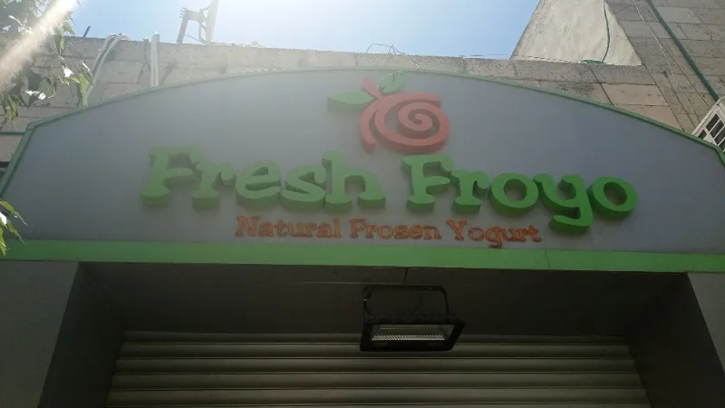 Fresh froyo