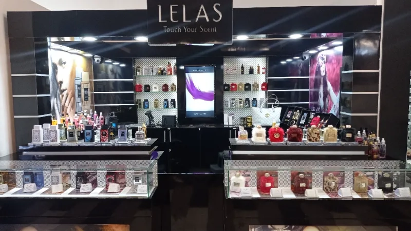 Lelas