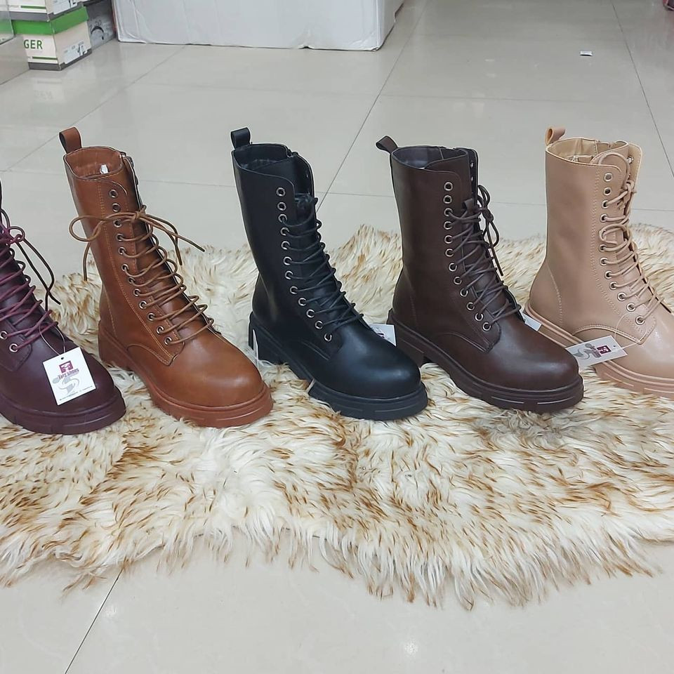 مركز نصار للاحذية