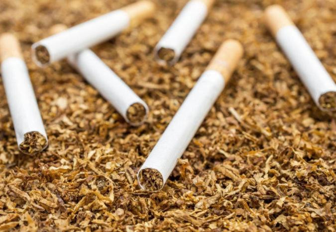 محل عثمان تنيرة للتبغ