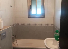 شقه غير مفروشة للبيع