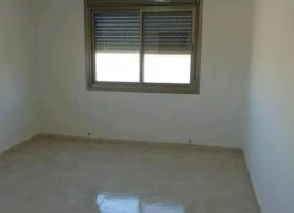 شقه غير مفروشة للايجار