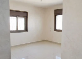شقه غير مفروشة للايجار