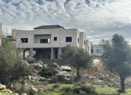 فيلا عظم للبيع