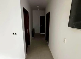 شقه مشطبة للبيع