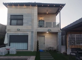 فيلا مفروشة للبيع