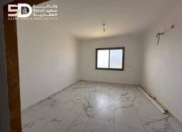 شقه غير مفروشة للبيع