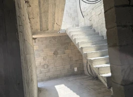 منزل منفصل عظم للبيع