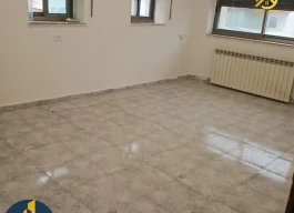 شقه غير مفروشه للايجار