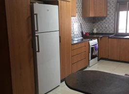 شقه غير مفروشة للايجار