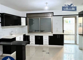 شقه غير مفروشه للبيع