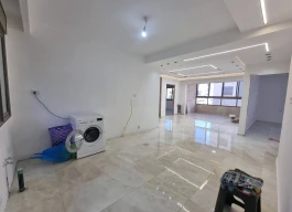 شقه غير مفروشة للبيع