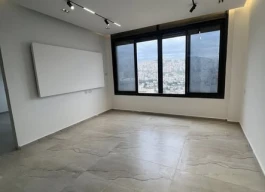 شقه غير مفروشة للبيع