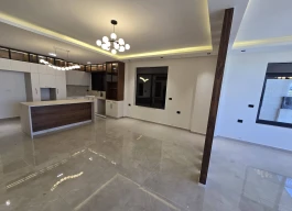 شقه غير مفروشة للبيع