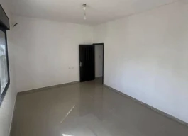 شقه غير مفروشة للايجار