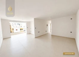 شقه غير مفروشة للبيع