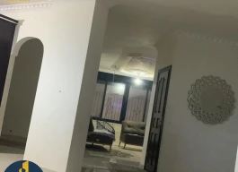 شقه غير مفروشة للايجار