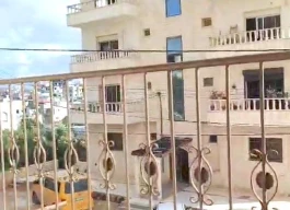 شقه غير مفروشة للايجار