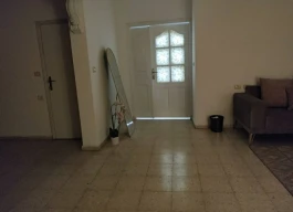 شقه مفروشة للبيع