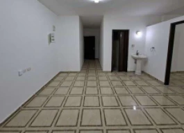 شقه غير مفروشة للايجار