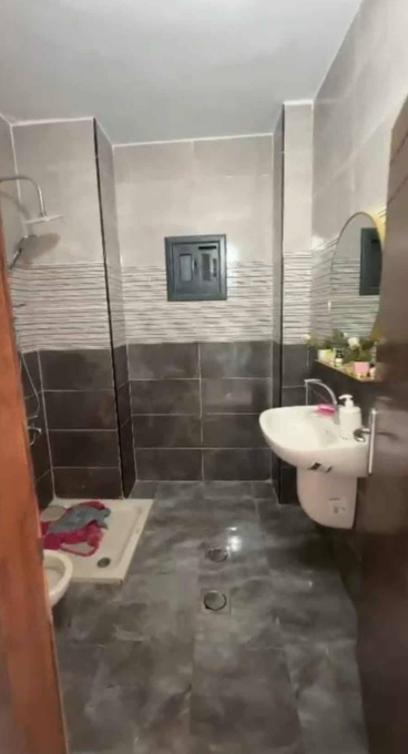 شقه مفروشة للبيع