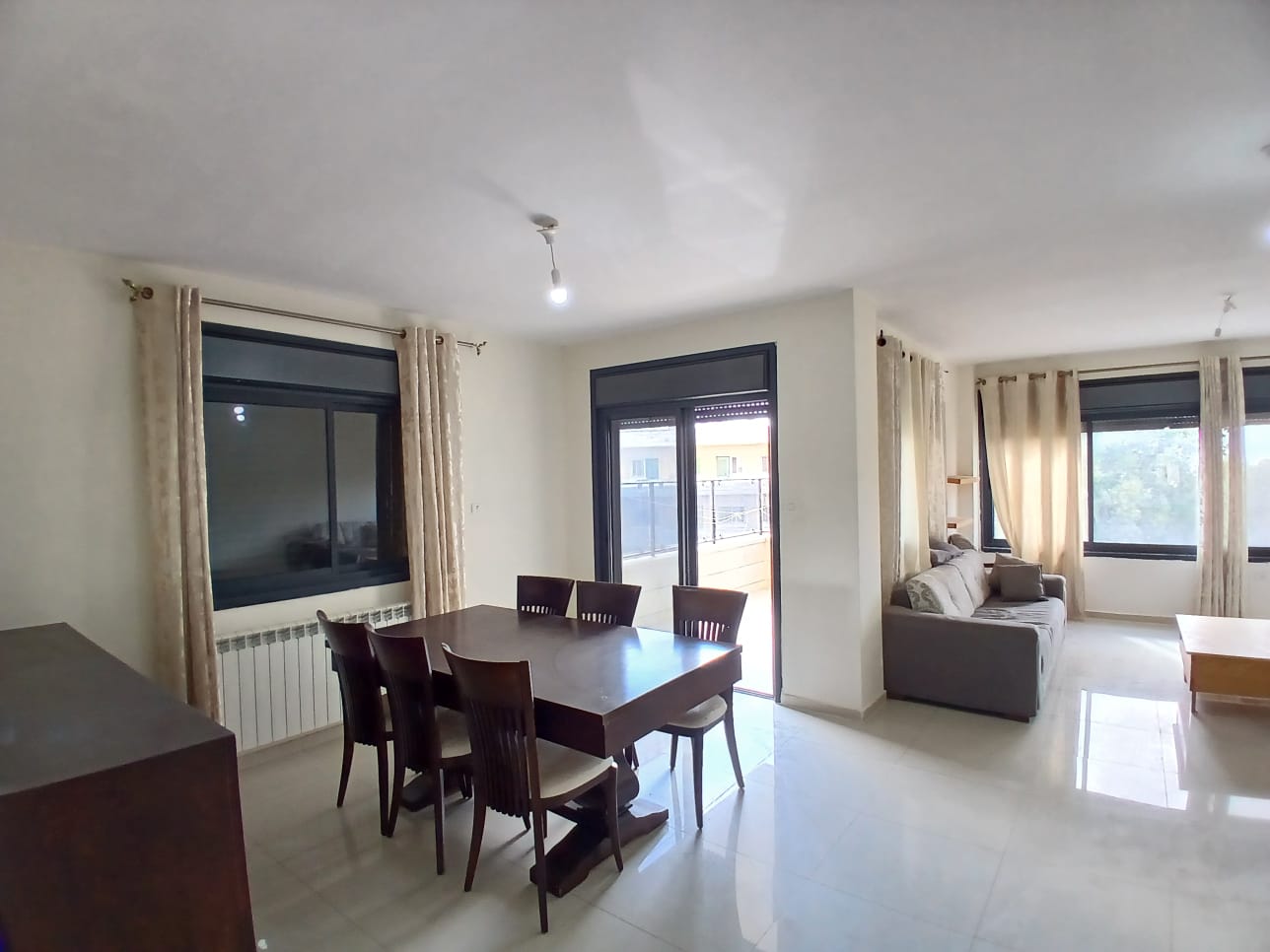 شقه مفروشة للبيع