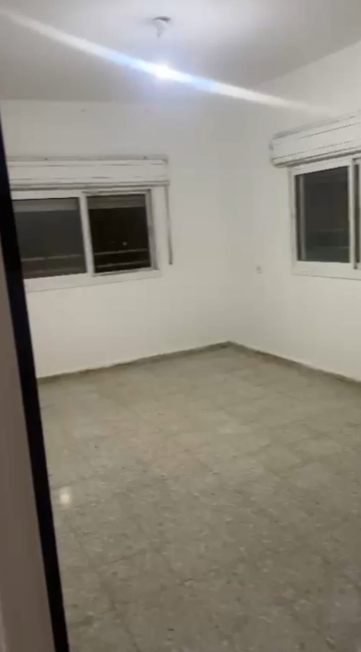 شقه غير مفروشة للايجار