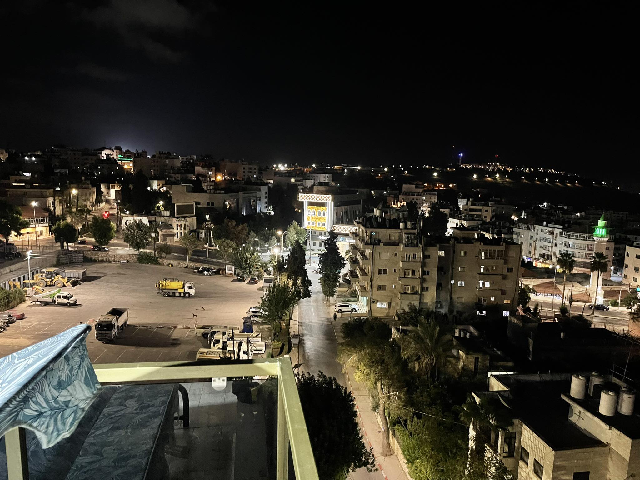 رووف مفروش للايجار